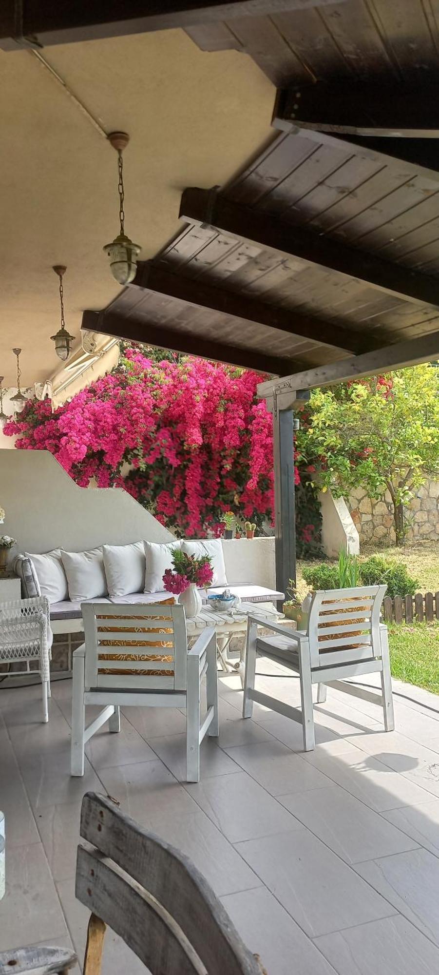 Villa Kalendes Kalandra